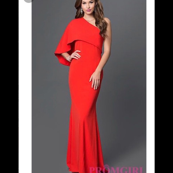 Mignon Dresses & Skirts - Red One Shoulder Gown Long Dress